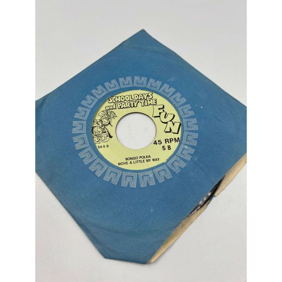 Hokey Pokey School Days & Party Days Fun 45 Bongo Polka Move a Little My Way - Picture 3 of 7